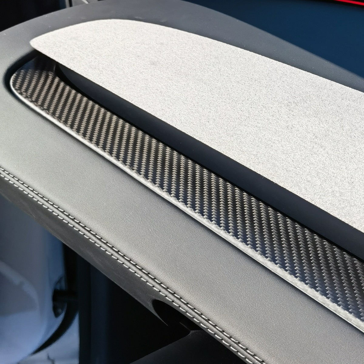 Carbon Fiber Dashboard Panel Trim For Tesla Model 3 Highland & Model Y Refresh - Image 3
